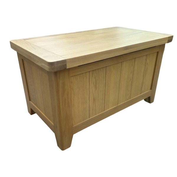 York Oak Blanket Box